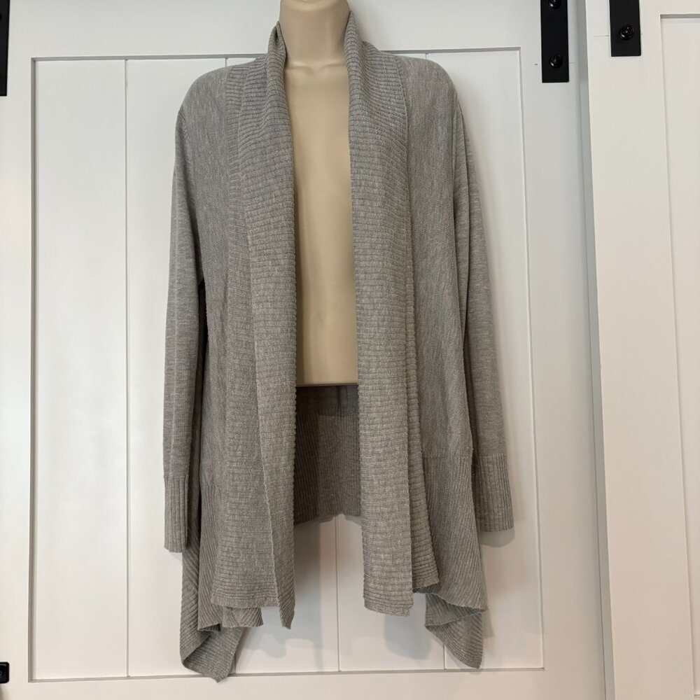 Apt 9 gray open front long sleeve cardigan, size M
